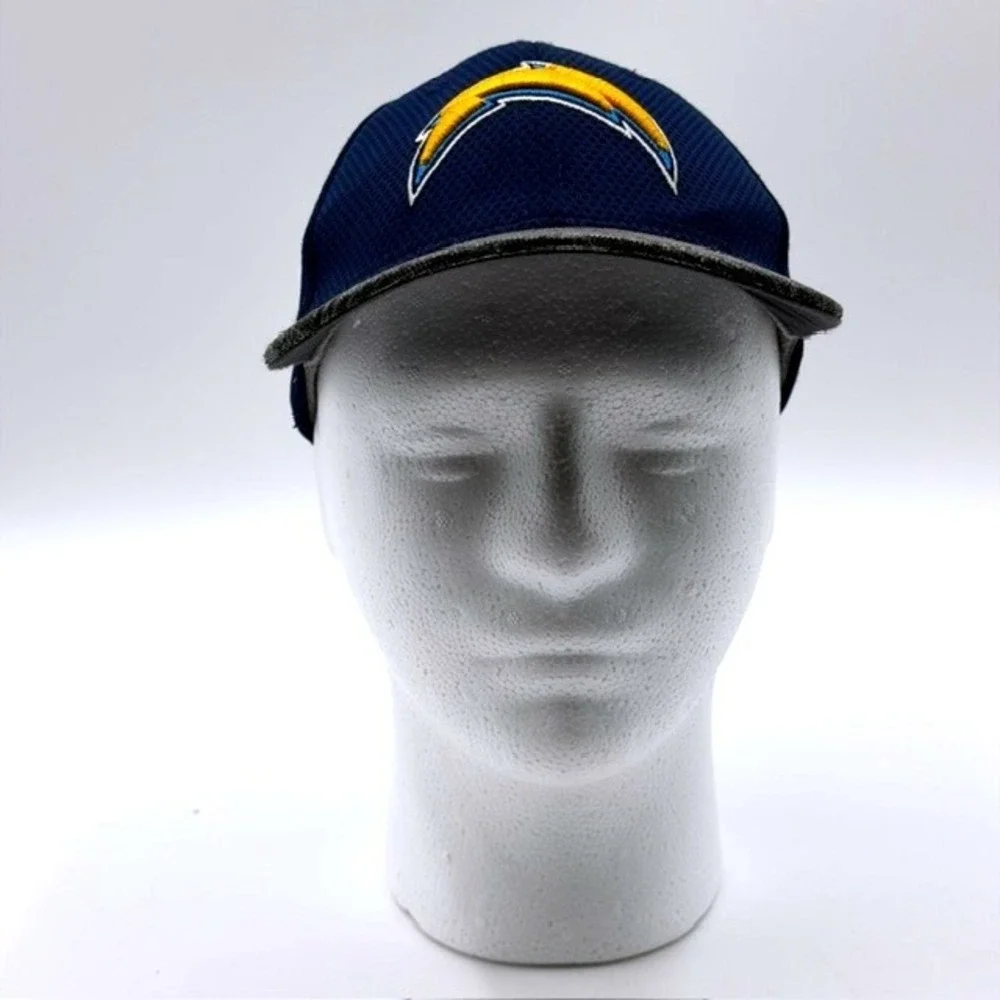 New Era Los Angeles Chargers NFL 39THIRTY Stretch Fit Hat Child Youth Navy Grey